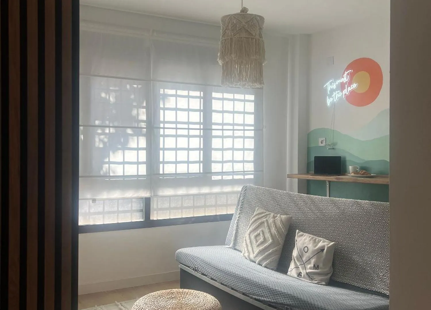 Apartman Studio 5 Mins From El Palo Beach Wifi & Ac Málaga